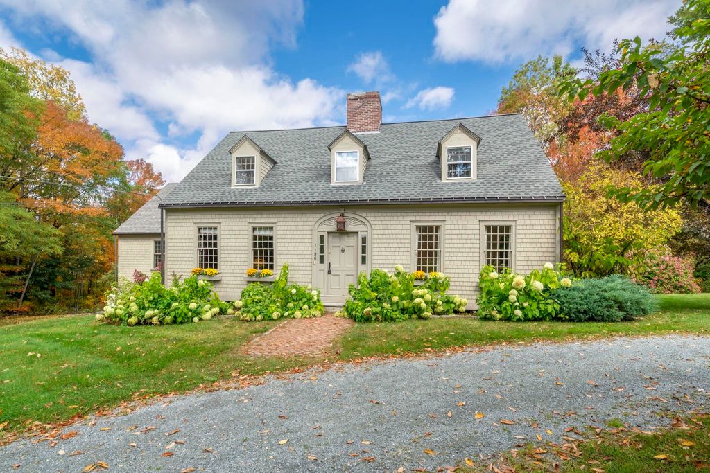 Photo of 1196 Route 117, Sugar Hill, NH 03586 (MLS # 5070446)