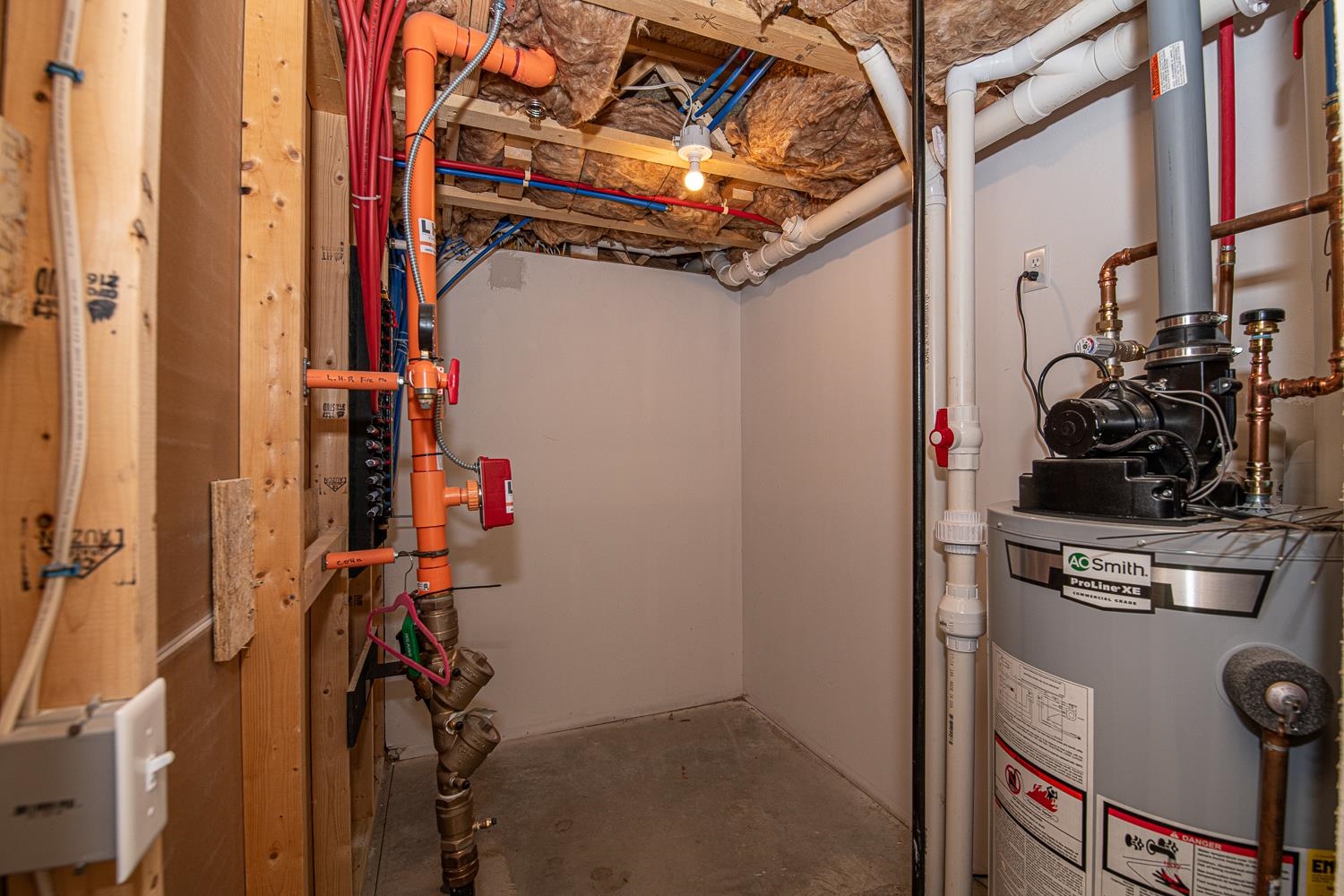 Hampstead, New Hampshire 03826, United States, 2 Bedrooms Bedrooms, ,3 BathroomsBathrooms,Residential,Active,132354