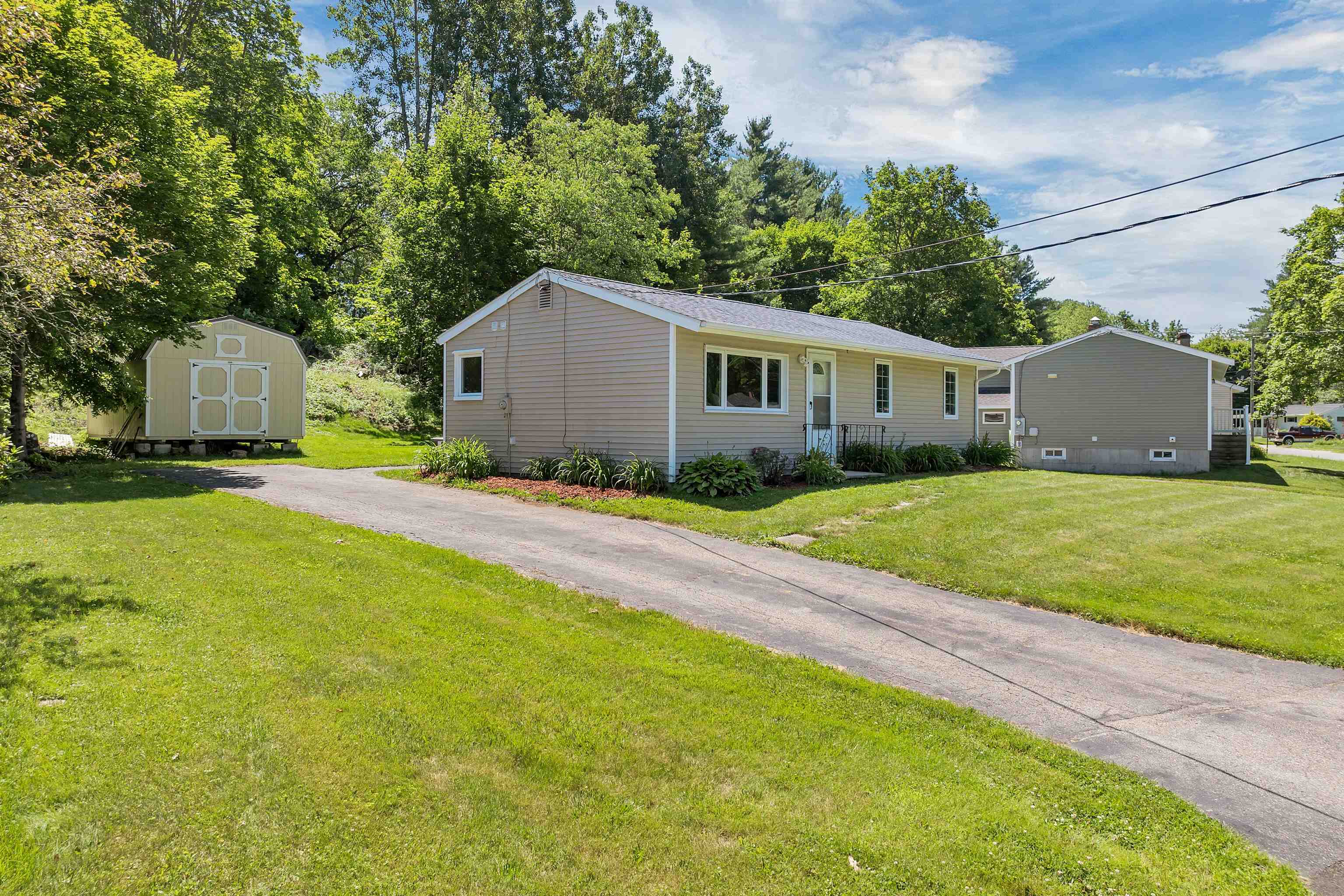 9 Cedarbrook Drive