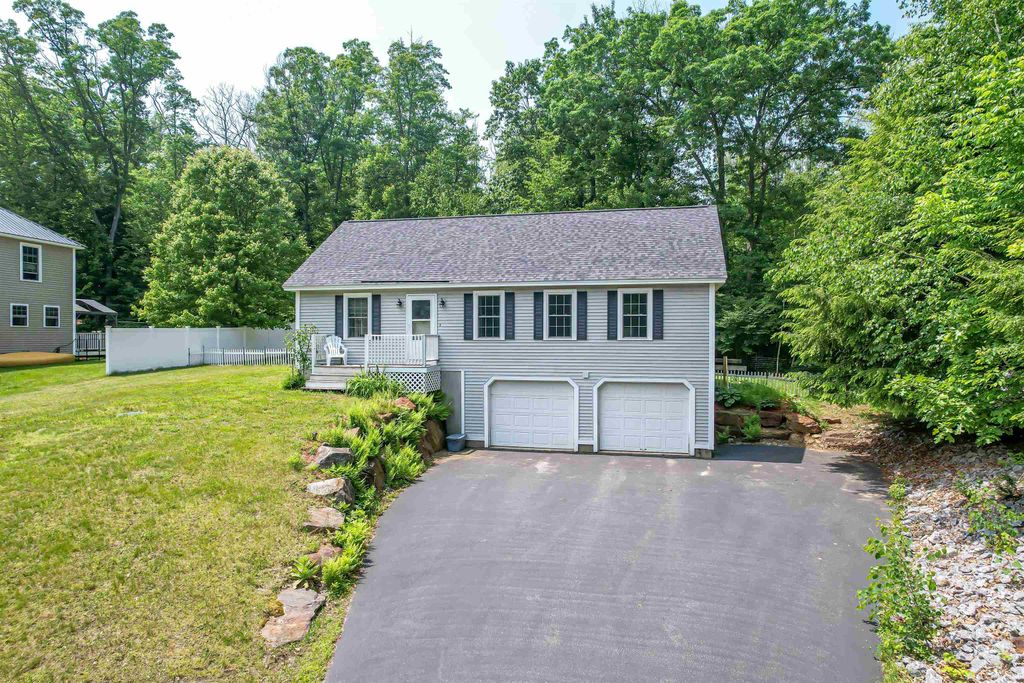 Photo of 55 Snowshoe Trail, Hopkinton, NH 03229 (MLS # 5055645)