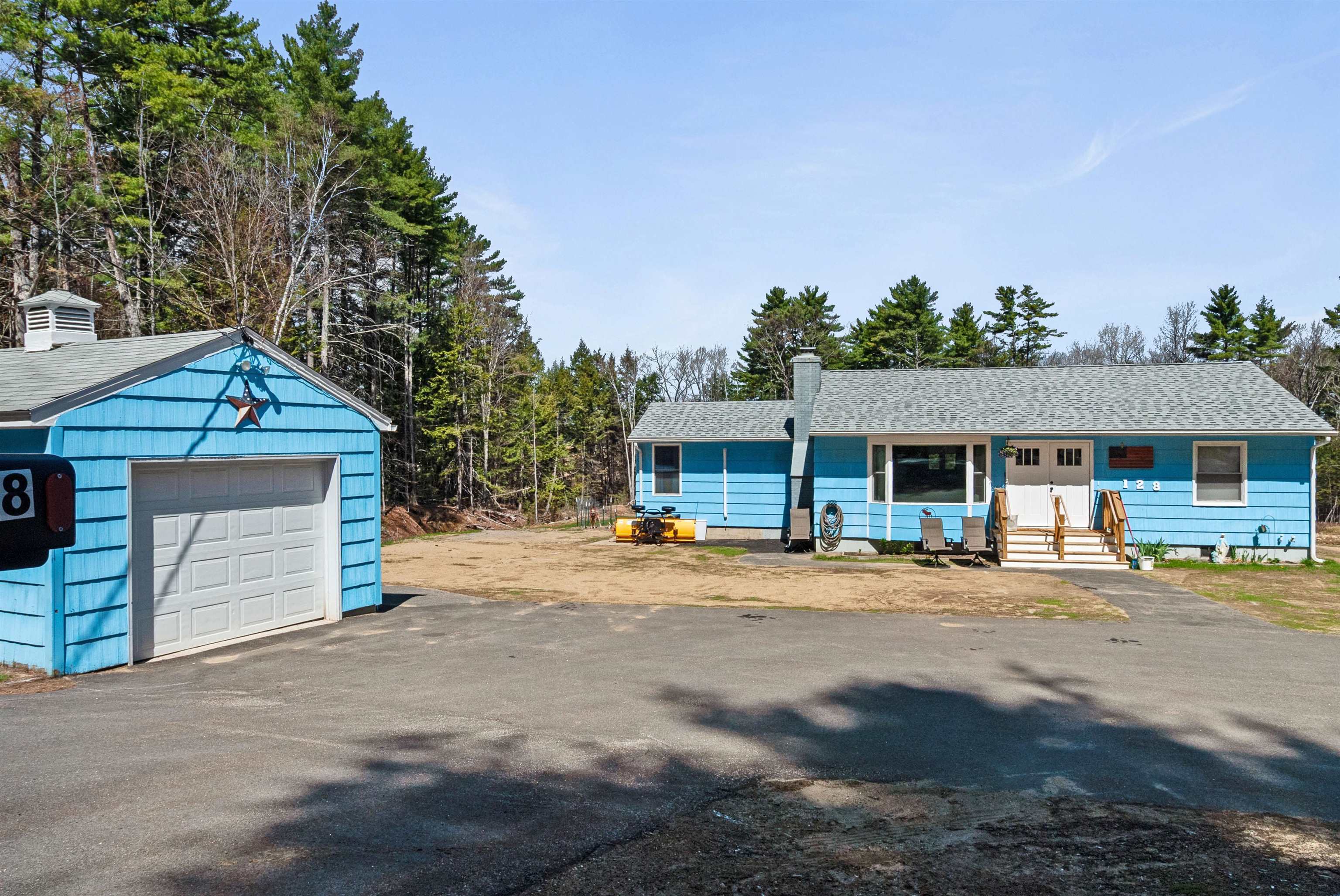 128 Old Lake Shore Road