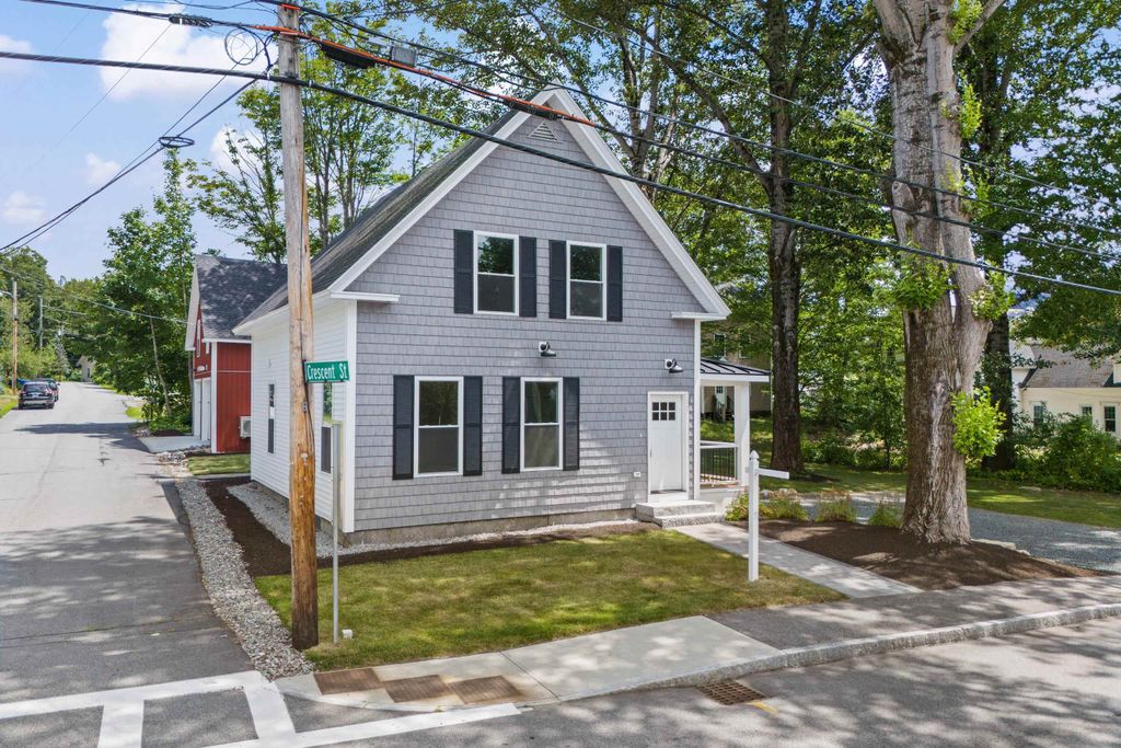 Photo of 40 Rush Road #B, Henniker, NH 03242 (MLS # 5032886)