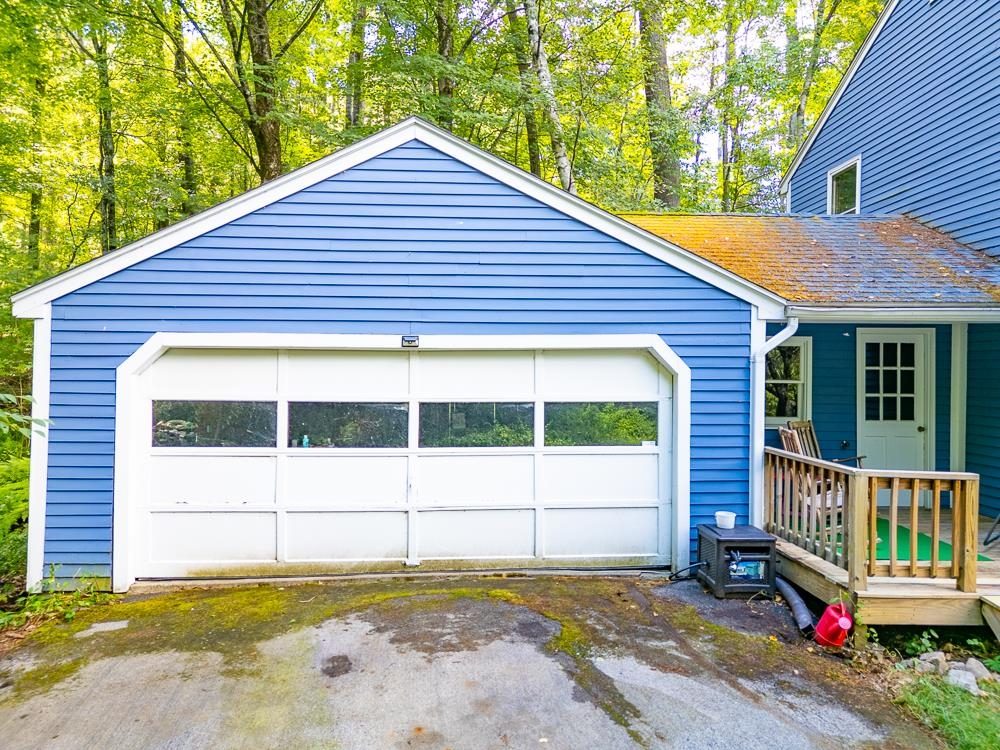 35 Red Deer Road