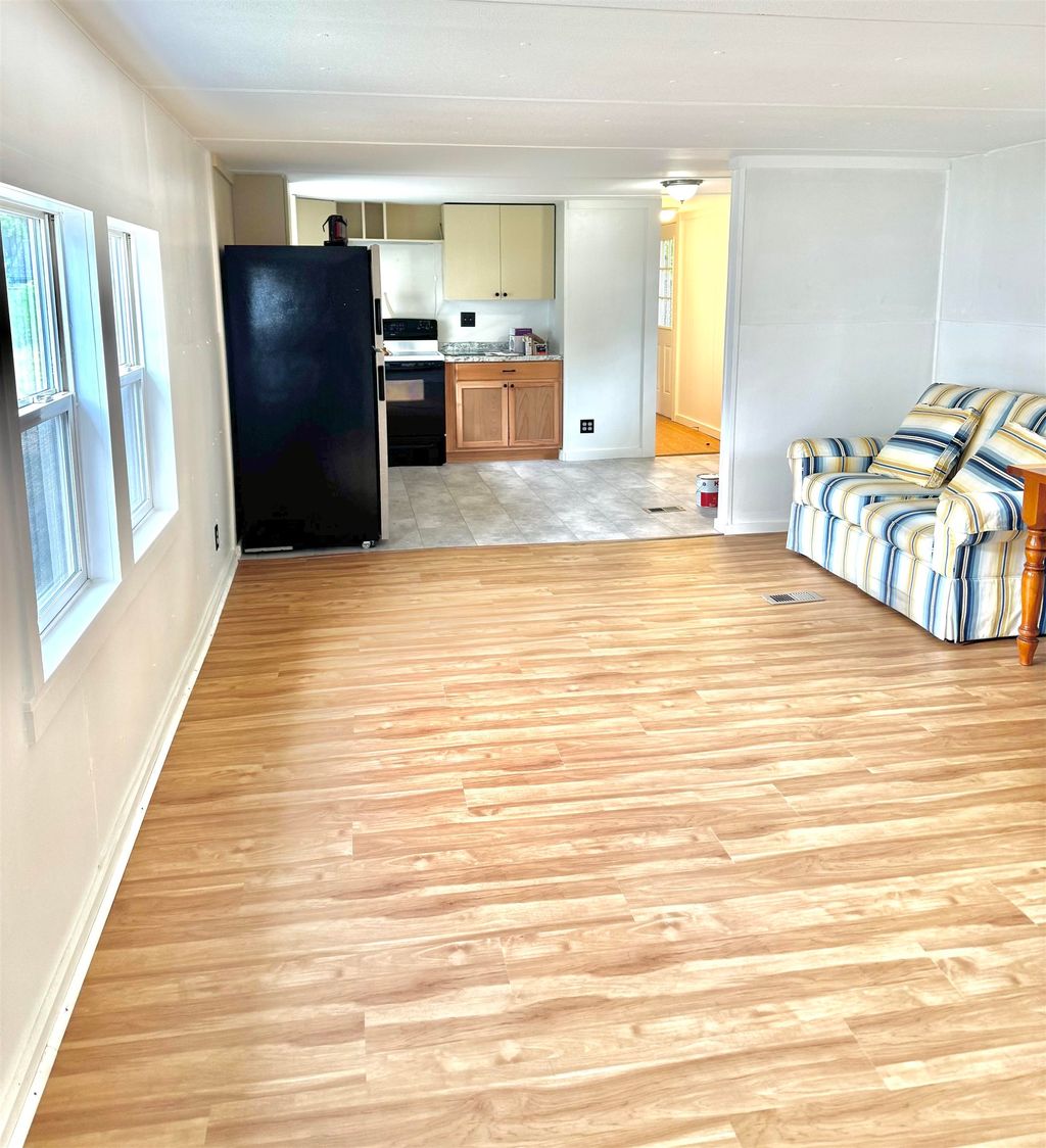 Photo of 6 Boe Road, Holderness, NH 03245 (MLS # 5073769)