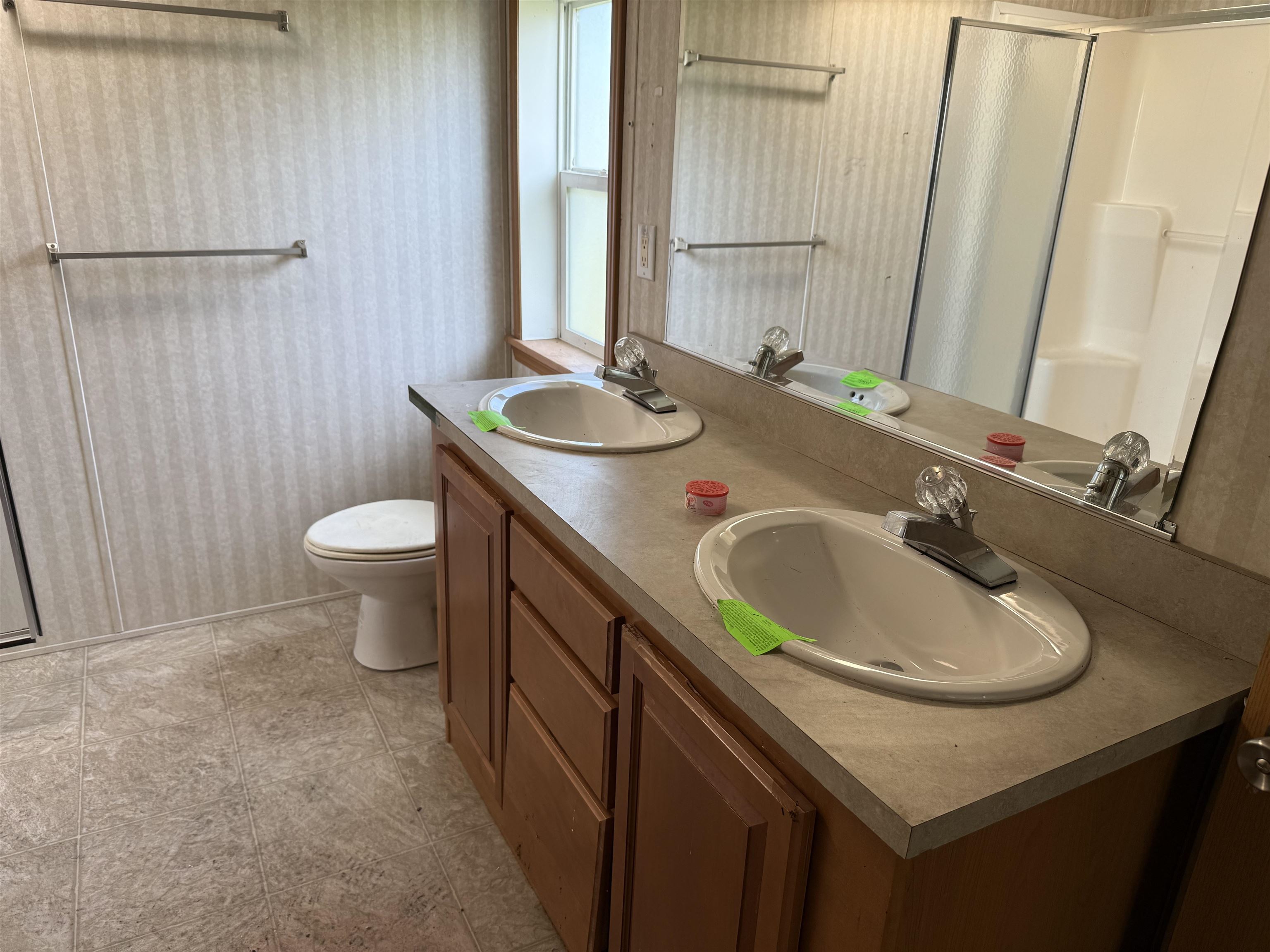 Alburgh, Vermont 05440, United States, 3 Bedrooms Bedrooms, ,3 BathroomsBathrooms,Residential,Active,181045