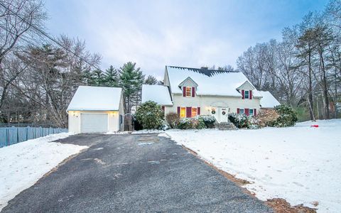Photo of 70 Old County Road #A, Plaistow, NH 03865 (MLS # 5071744)