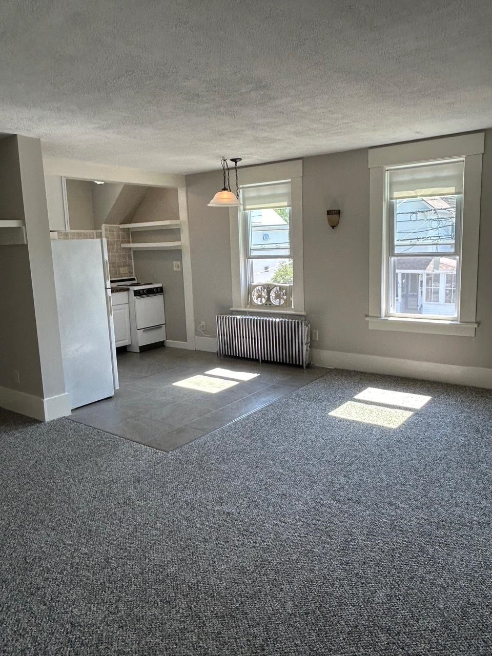 Laconia, New Hampshire 03249, United States, 1 Bedroom Bedrooms, ,1 BathroomBathrooms,Residential,Active,110636
