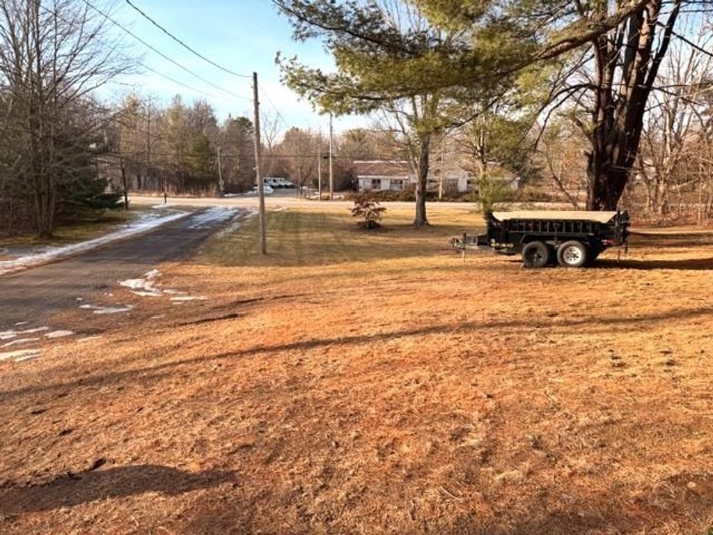 Photo of 41 Main Street, Plaistow, NH 03865 (MLS # 5073989)