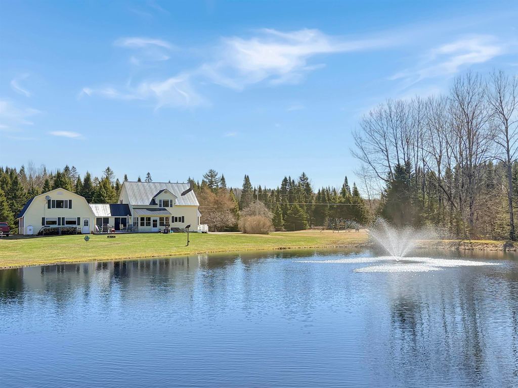 Photo of 61 Old Country Lane, Pittsburg, NH 03592 (MLS # 5086821)