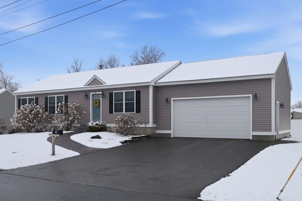 Photo of 20 Cypress Street, Concord, NH 03301 (MLS # 5082694)