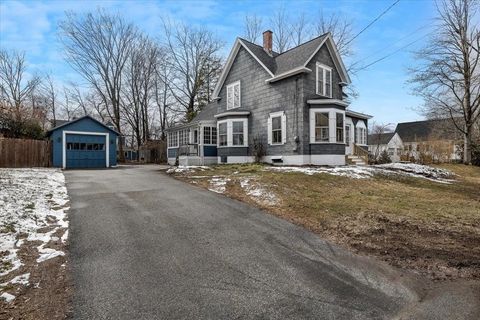 Photo of 4 Princeton Street, Concord, NH 03301 (MLS # 5082775)