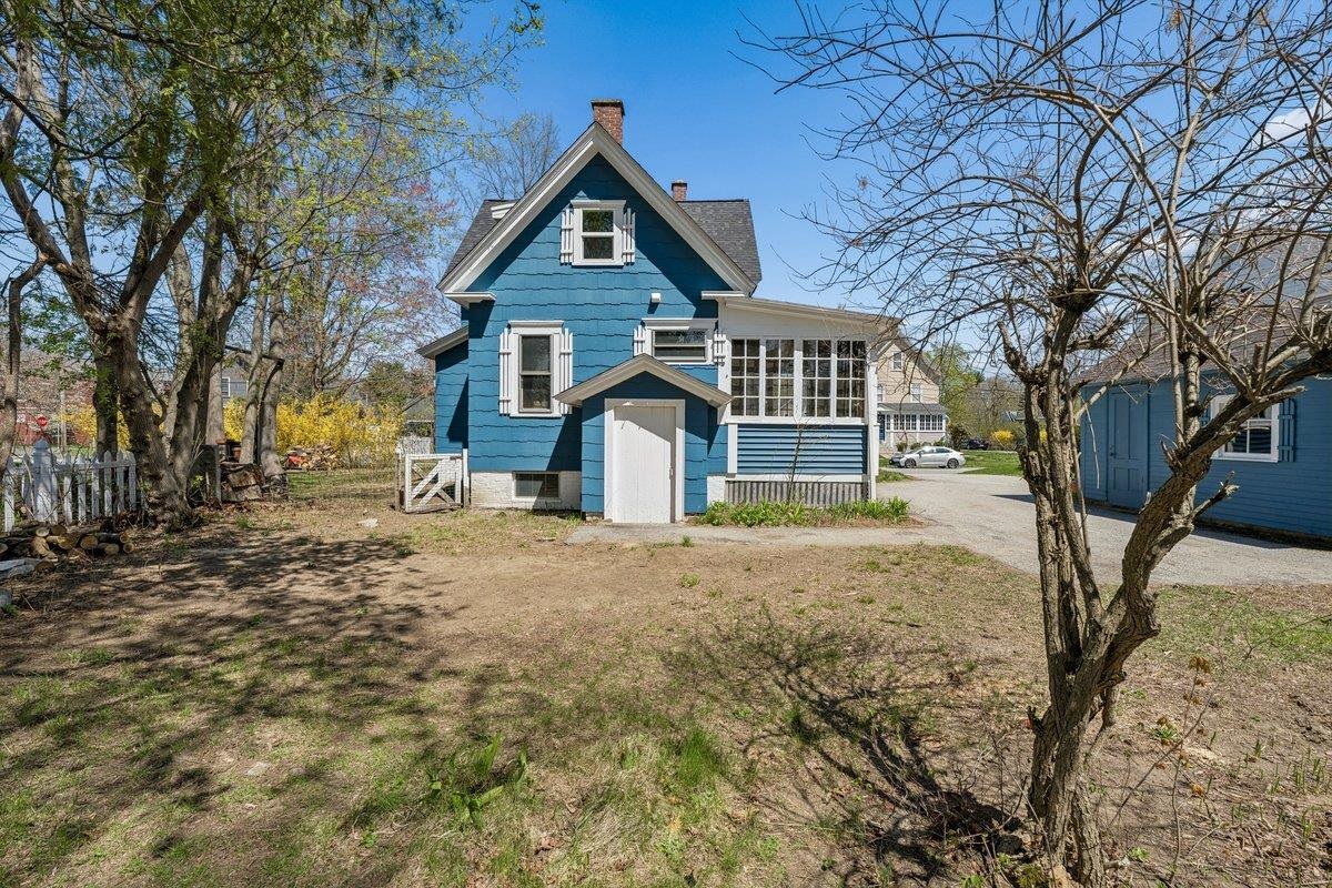 4 Princeton Street