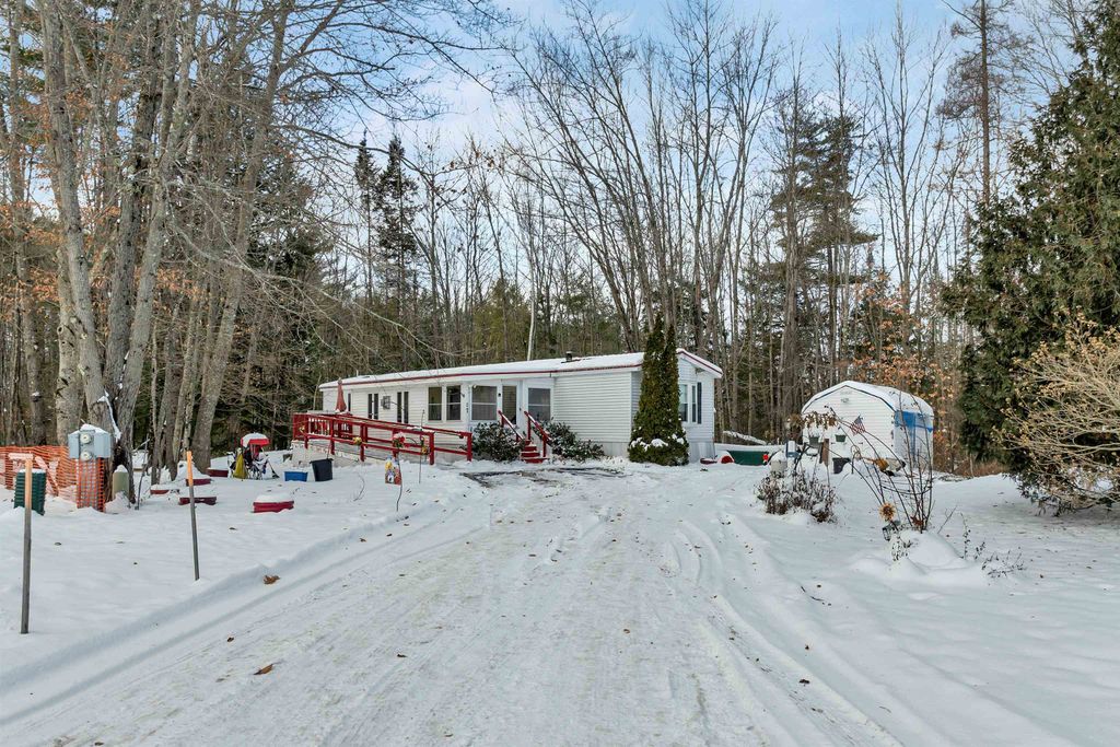 Photo of 320 Old Lakeshore Road #17, Gilford, NH 03249 (MLS # 5072011)