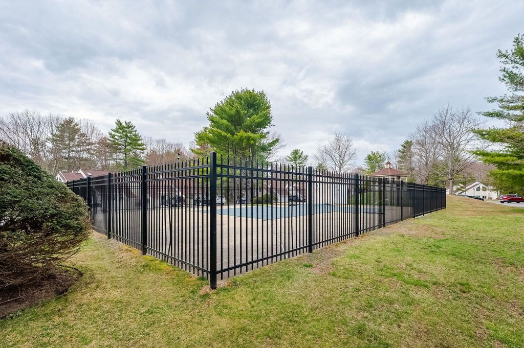 Photo of 66 Franklin Heights, Rochester, NH 03867 (MLS # 5083796)