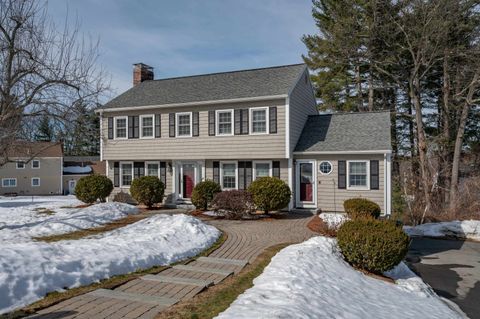 8 Collier Court Nashua NH 03062