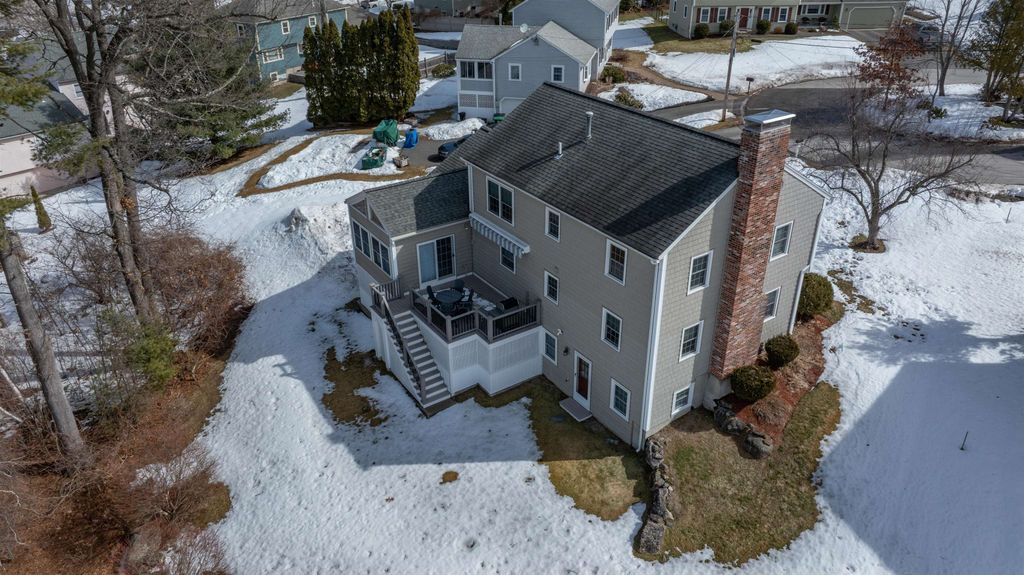 Photo of 8 Collier Court, Nashua, NH 03062 (MLS # 5079051)