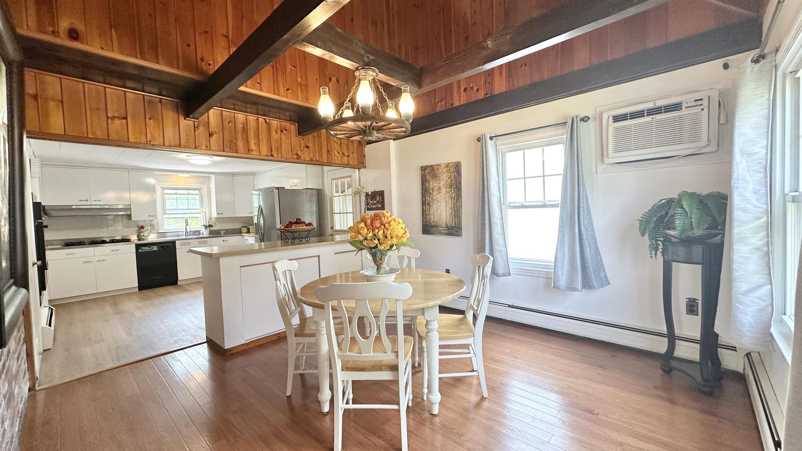 12 New Searles Road