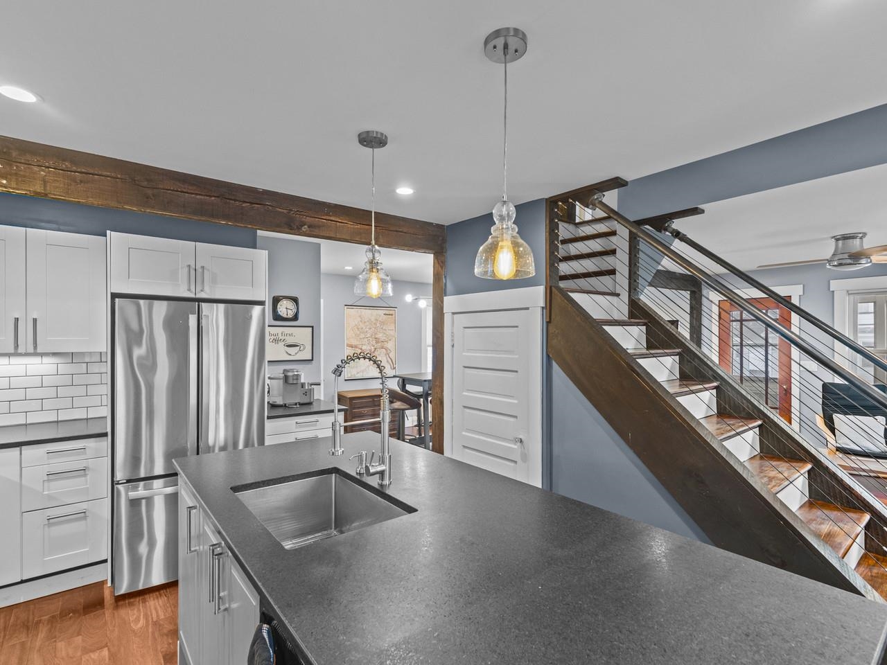 13 Lafountain Street