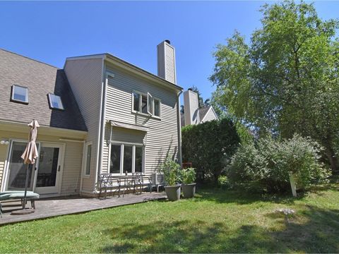 132 Covington Lane Shelburne VT 05482