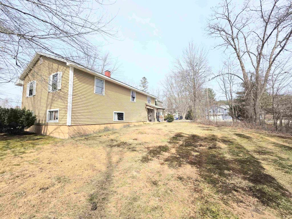 Photo of 7 Rhona Street, Hudson, NH 03051 (MLS # 5079845)