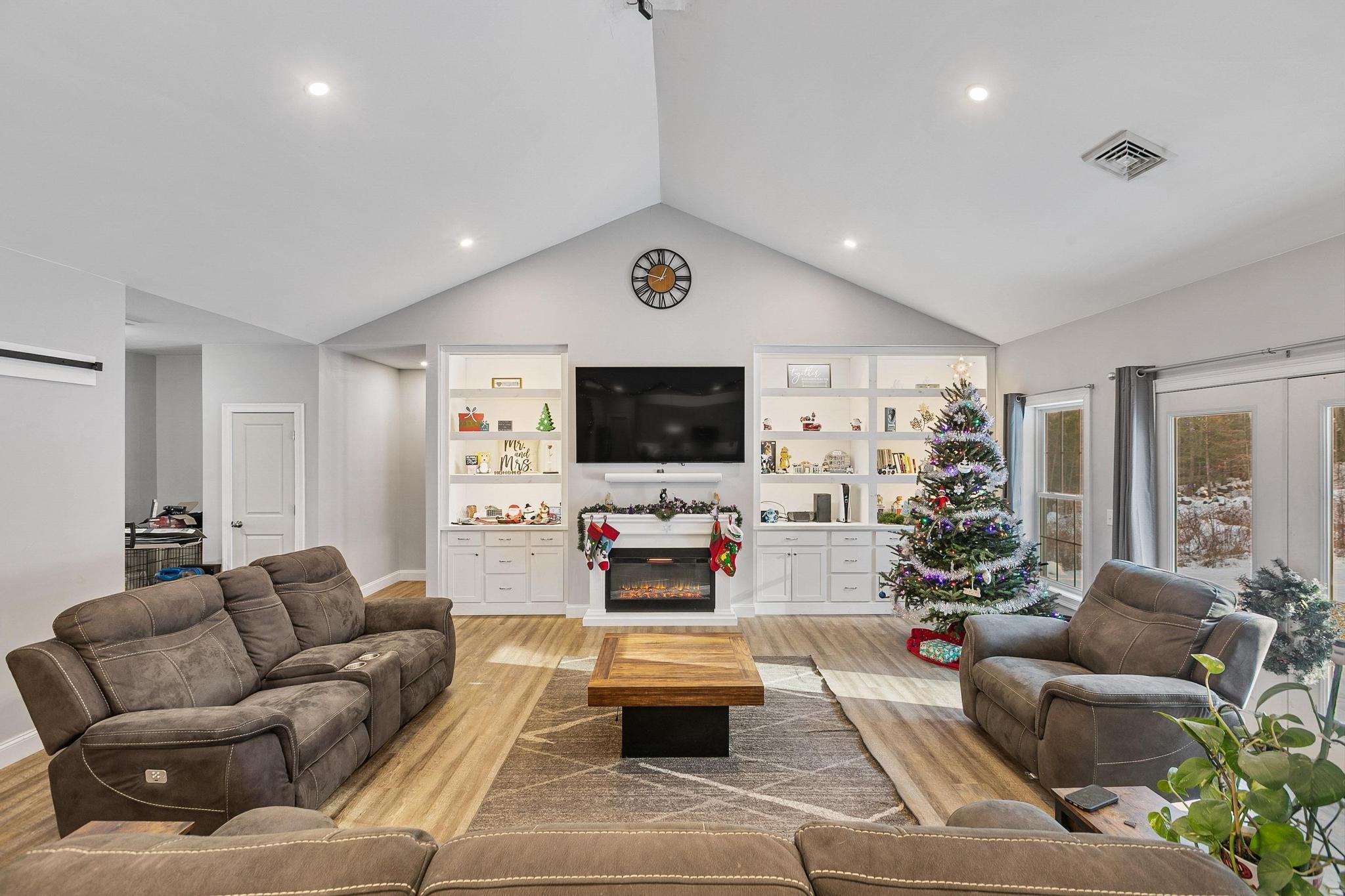 534 Cobble Hill Road