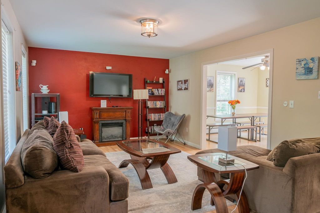 Photo of 2 Alex Court, Somersworth, NH 03878 (MLS # 5071851)