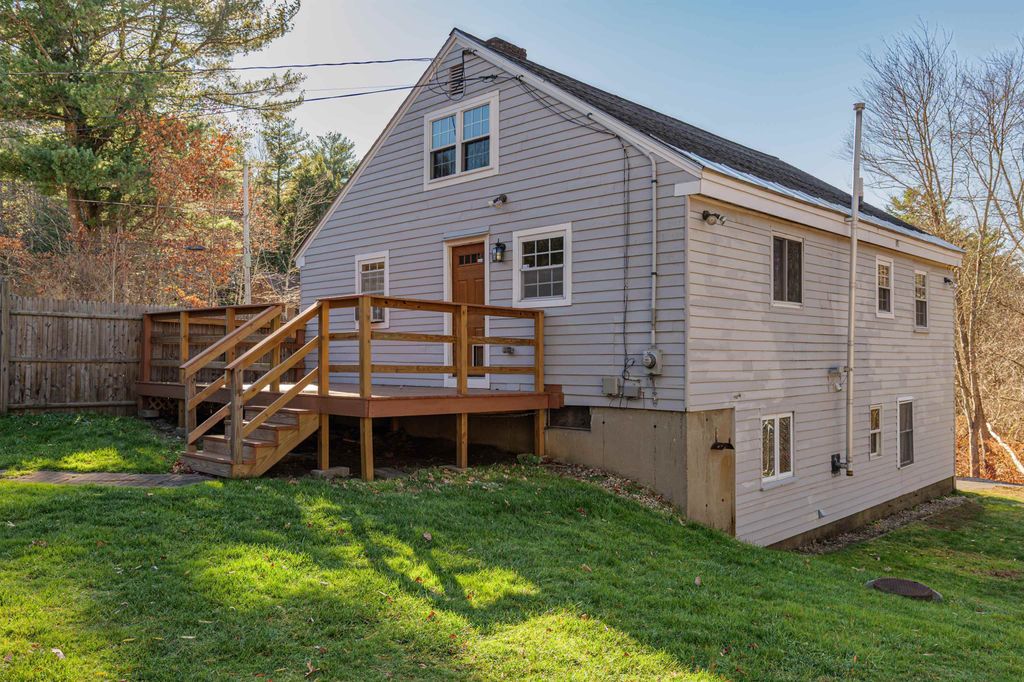 Photo of 5 Kimball Avenue, Plaistow, NH 03865 (MLS # 5070632)