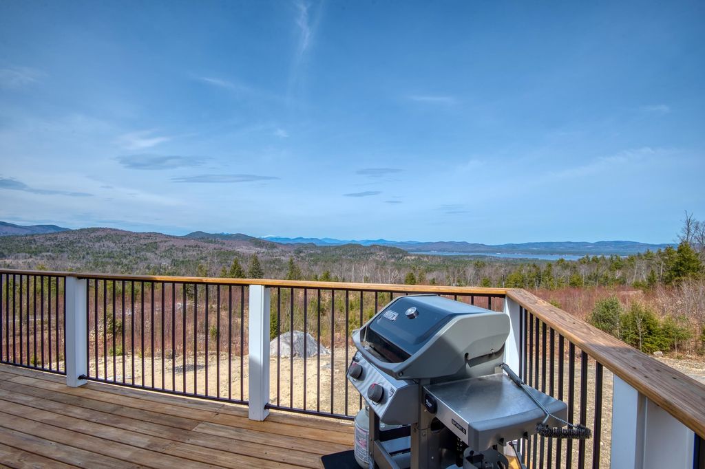 Photo of 93 Blake Hill Road, Ossipee, NH 03814 (MLS # 5086480)