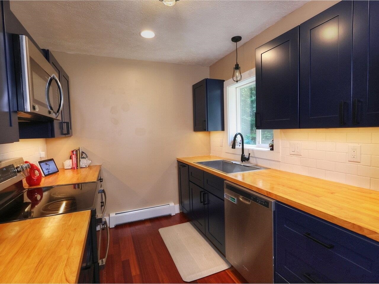 352 Cedarwood Terrace