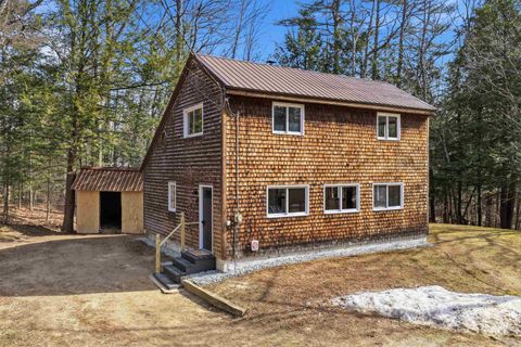 Photo of 58 Windsor Way, Barnstead, NH 03225 (MLS # 5081436)