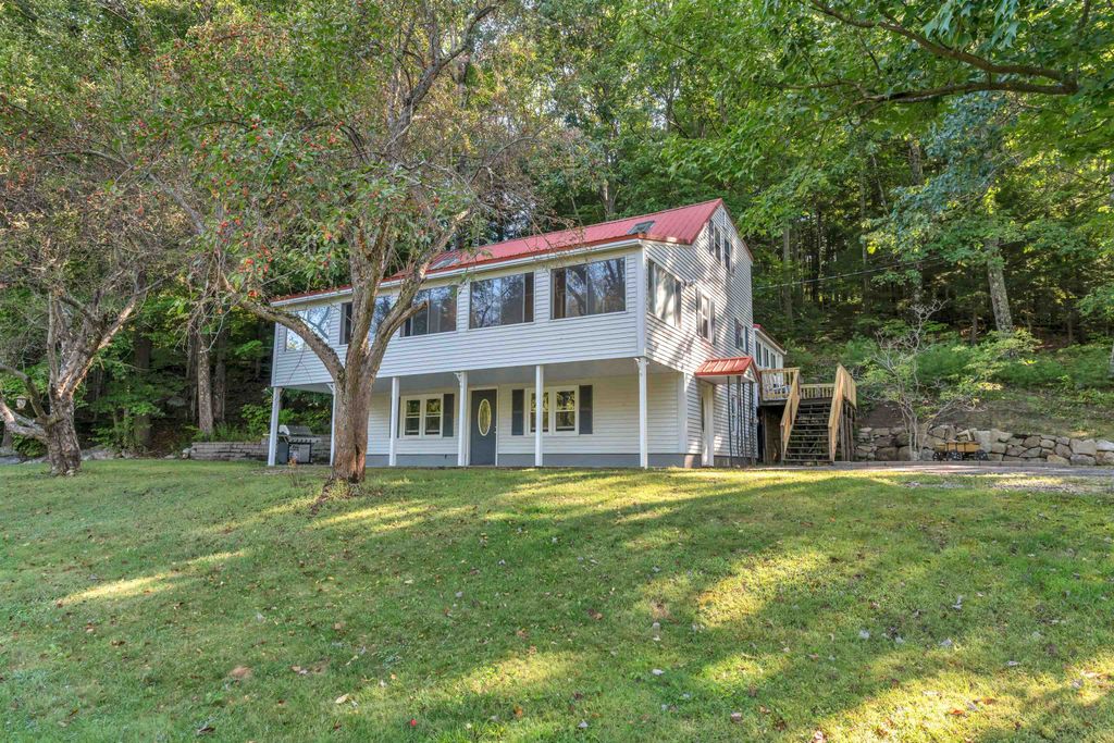 Photo of 13 Mountain View Drive, Wakefield, NH 03872 (MLS # 5060763)