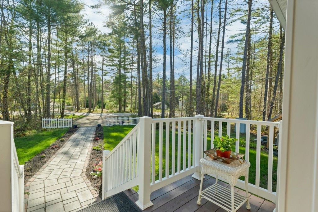 Photo of 53 Trout Run, Effingham, NH 03882 (MLS # 5089374)