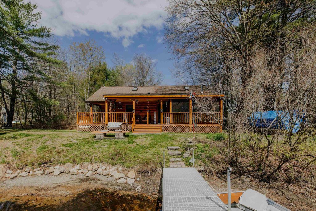 Photo of 43 Moccasin Trail, Hillsborough, NH 03244 (MLS # 5088120)