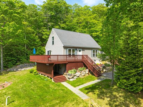 Photo of 19 Wendy Drive, Alton, NH 03810 (MLS # 5084698)