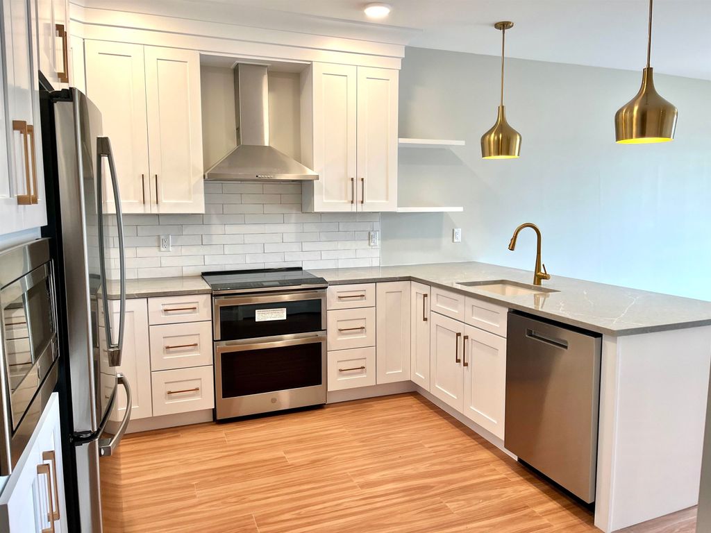 Photo of 99 Foundry Place #304, Portsmouth, NH 03801 (MLS # 5056601)