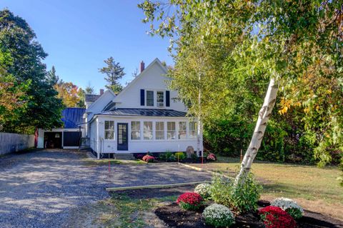 73 Dinsmore Road Conway NH 03860