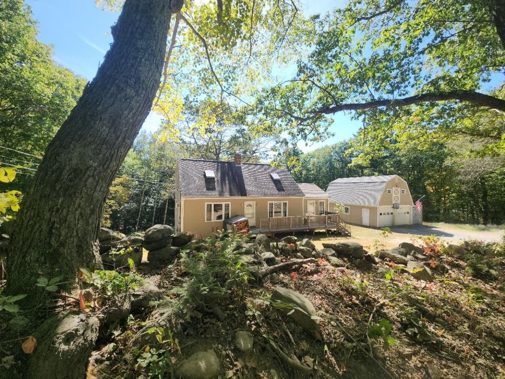 Photo of 7346 Currier Road, Loudon, NH 03307 (MLS # 5062485)