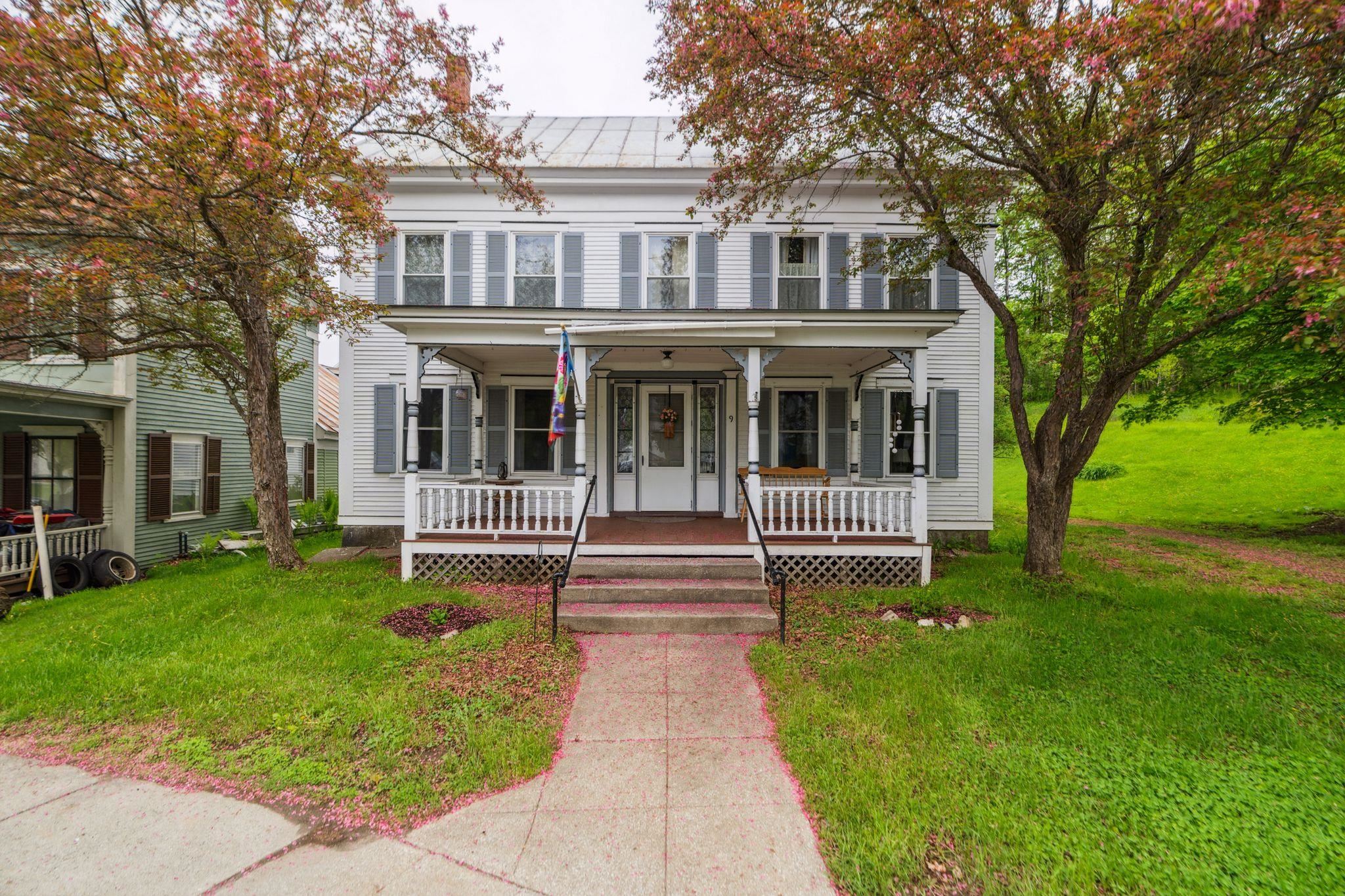 9 North Common