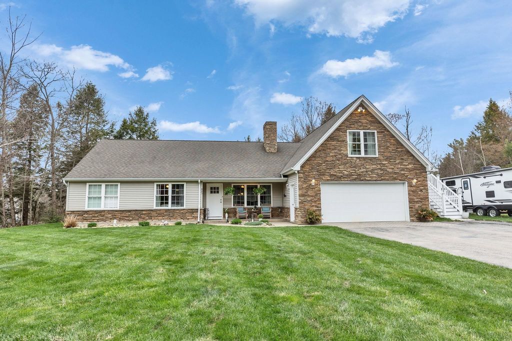 Photo of 803 119 Route, Rindge, NH 03461 (MLS # 5085330)