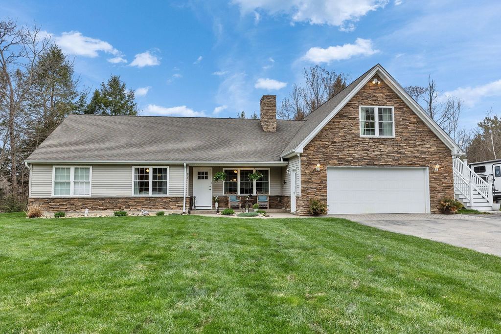 Photo of 803 119 Route, Rindge, NH 03461 (MLS # 5085330)