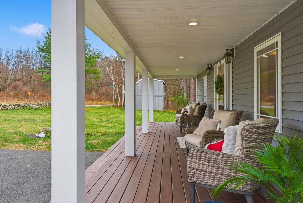 Photo of 74 Speare Road, Hudson, NH 03051 (MLS # 5070799)