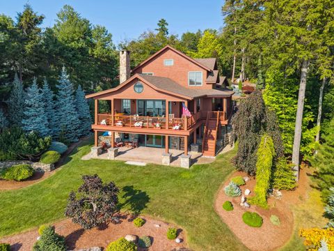 Photo of 130 West Point Road, Moultonborough, NH 03254 (MLS # 5056414)