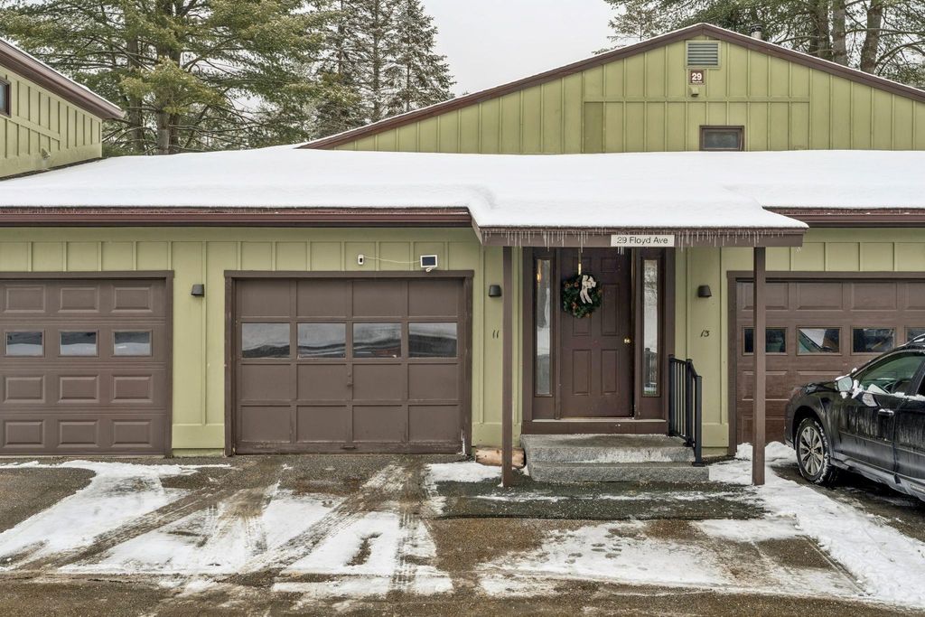 Photo of 29 Floyd Avenue #11, Lebanon, NH 03784 (MLS # 5079781)
