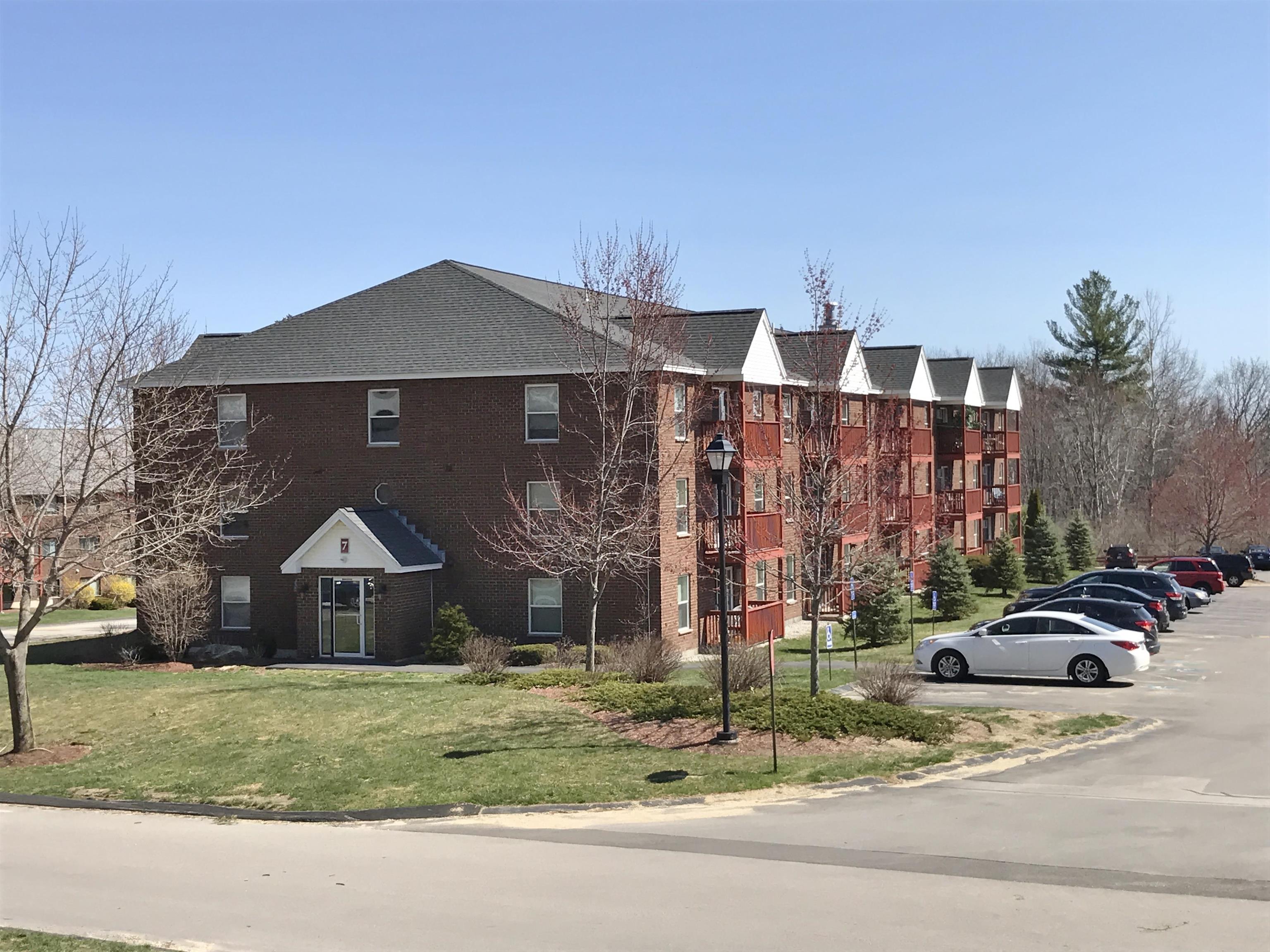 95 Powers Street 32
