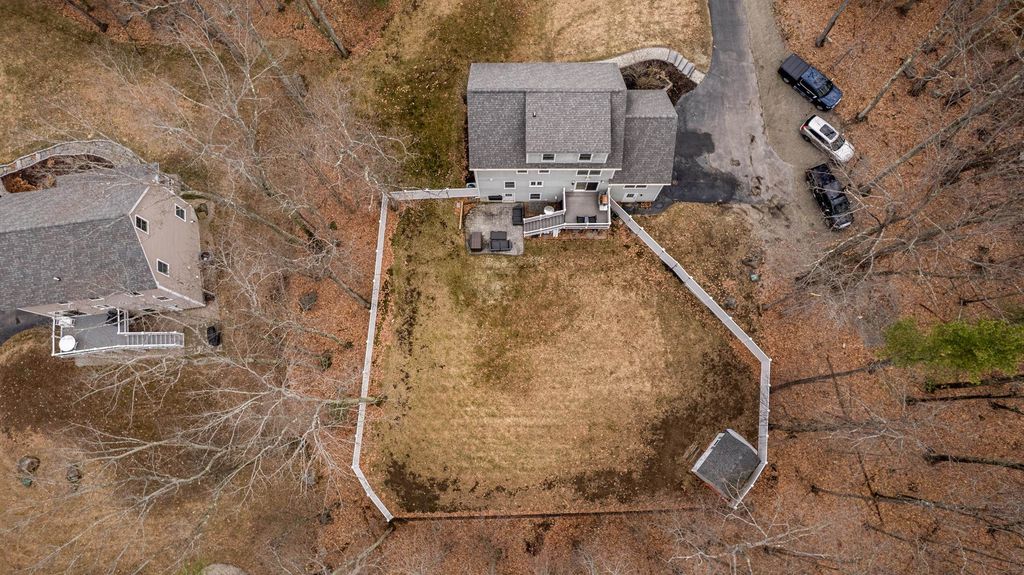 Photo of 18 Piscataqua Road, Dover, NH 03820 (MLS # 5081848)