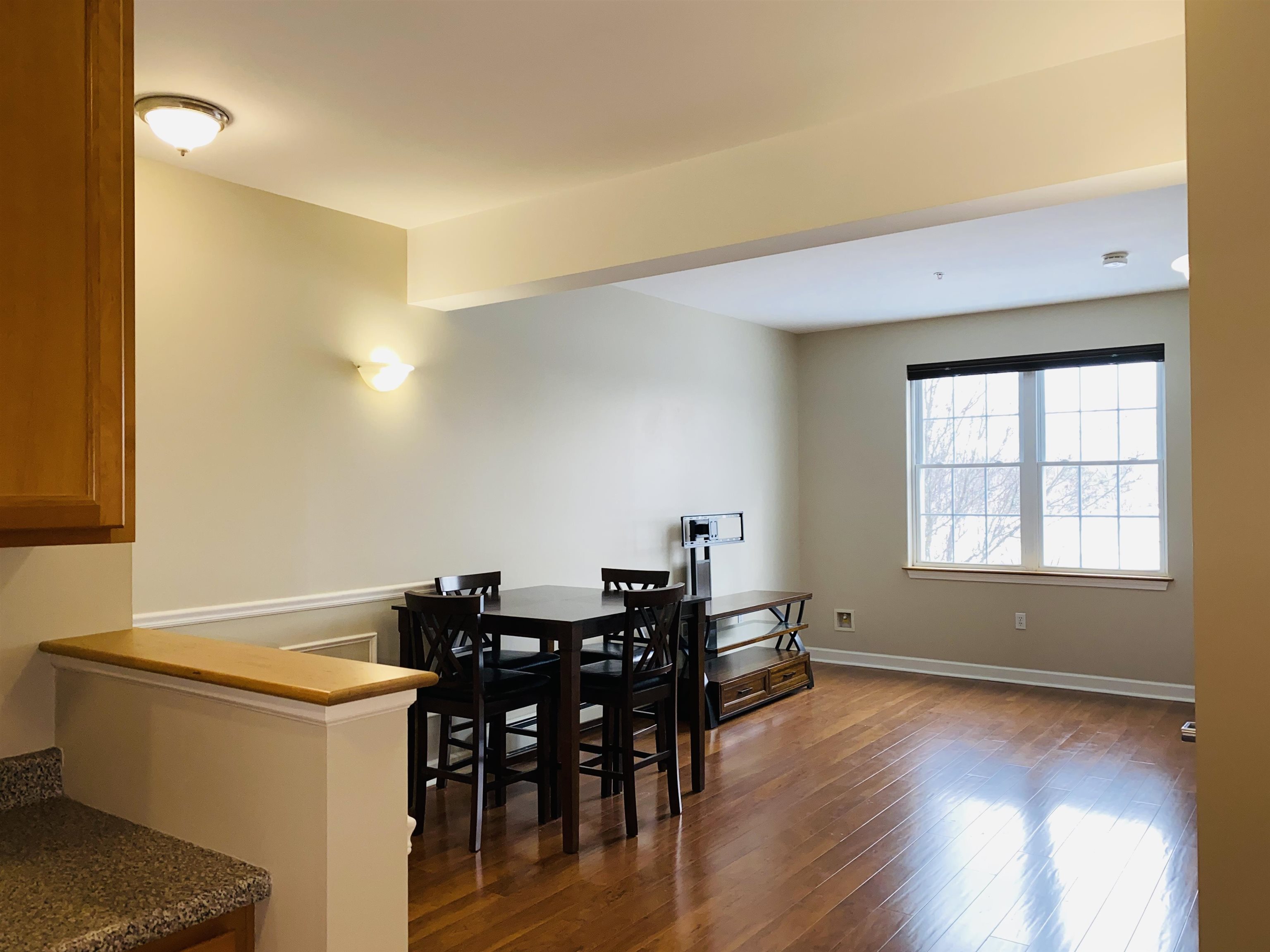 78 Severance Green 206