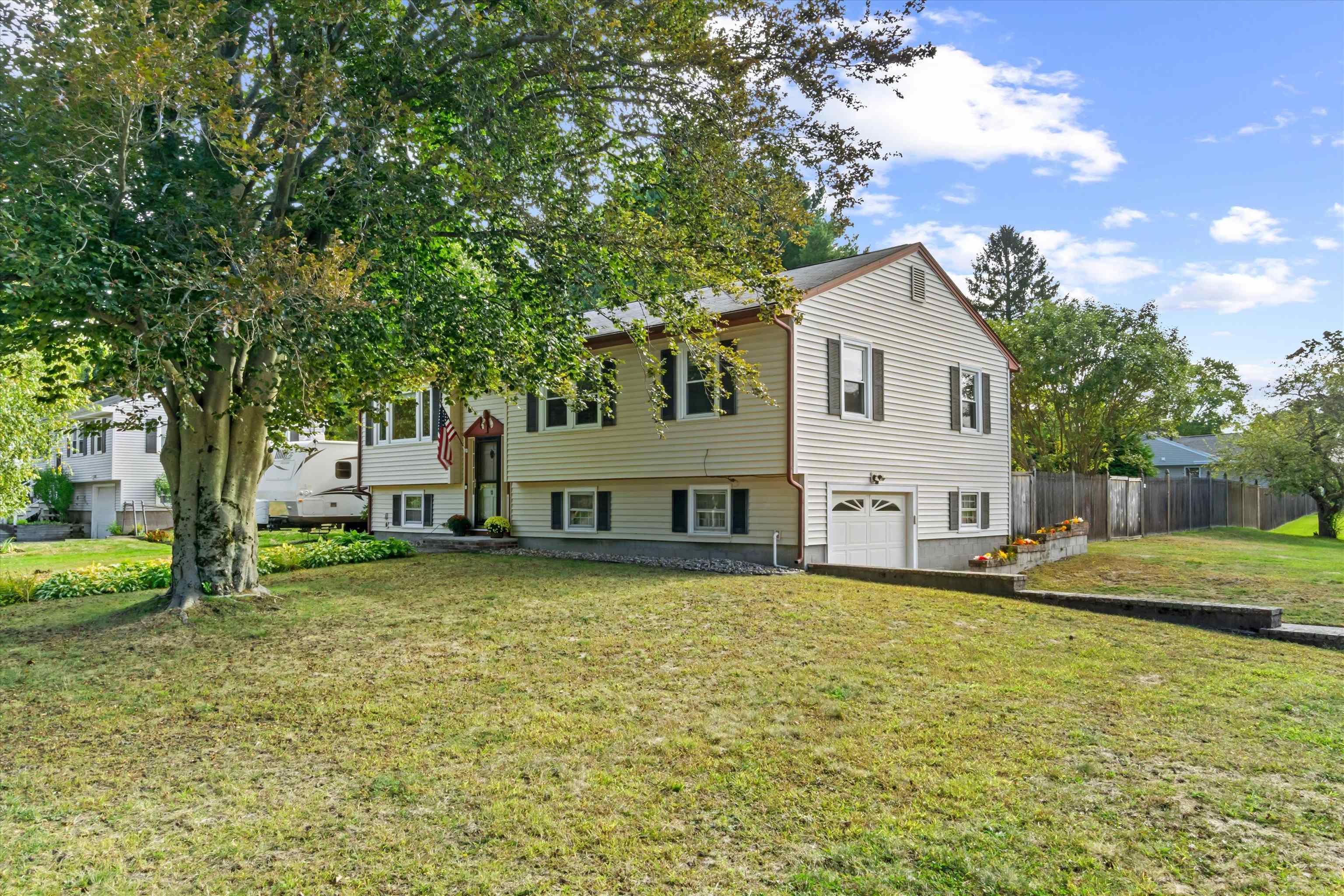 11 Marsh Avenue