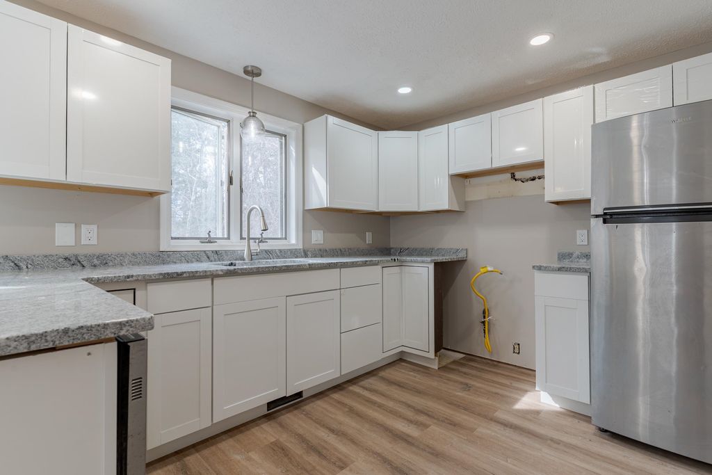 Photo of 57 Dunns Bridge Lane, Dover, NH 03820 (MLS # 5083606)