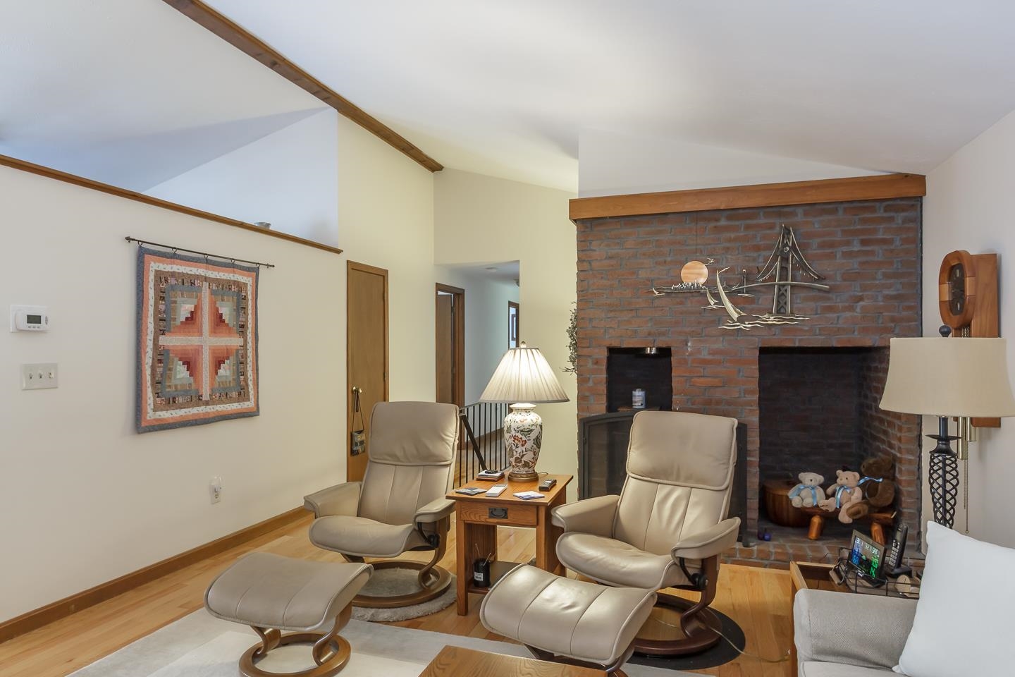 Derry, New Hampshire 03038, United States, 3 Bedrooms Bedrooms, ,2 BathroomsBathrooms,Residential,Active,96046