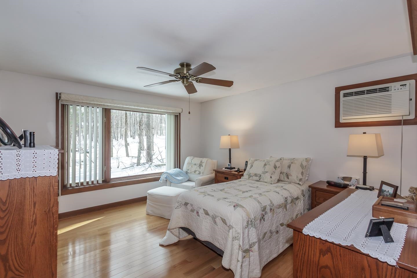 Derry, New Hampshire 03038, United States, 3 Bedrooms Bedrooms, ,2 BathroomsBathrooms,Residential,Active,96046